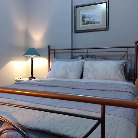 χαίρε, ξεΐνε, παρ' αμμι φιλησεαι Apartment Trikala (Thessaly)
