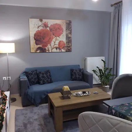 χαίρε, ξεΐνε, παρ' αμμι φιλησεαι Apartment