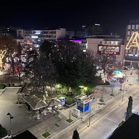 μοντέρνο στο κέντρο της λάρισας ラリサ